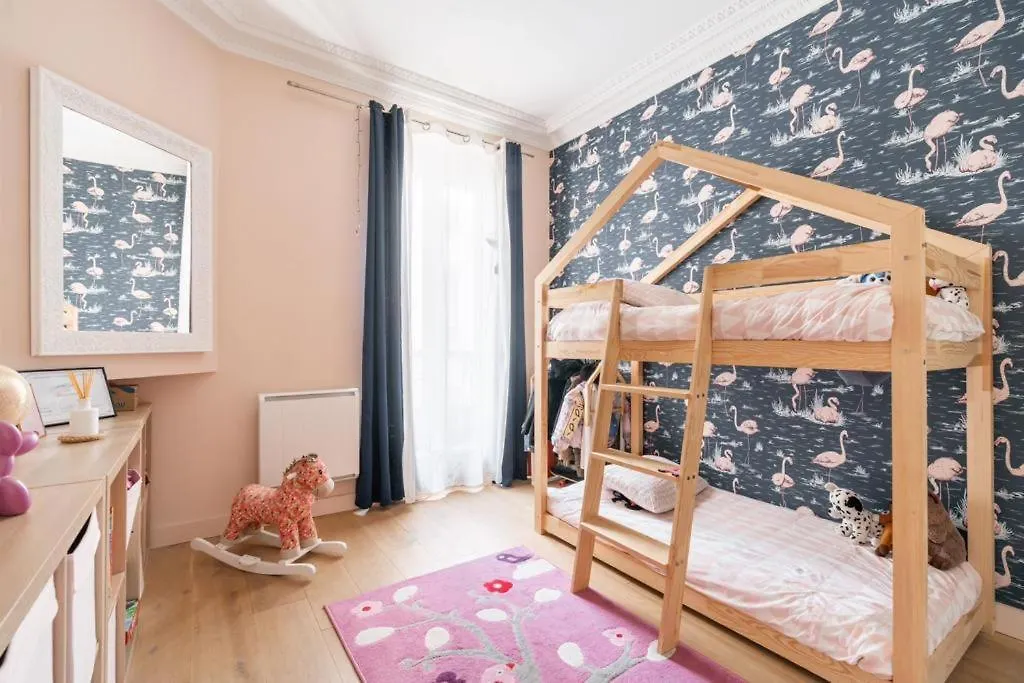 Familial Parisien Apartamento Paris